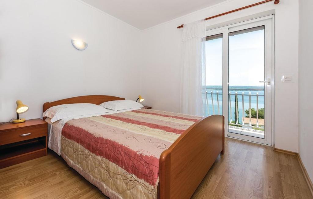 Apartment Ivan Raslina Buitenkant foto