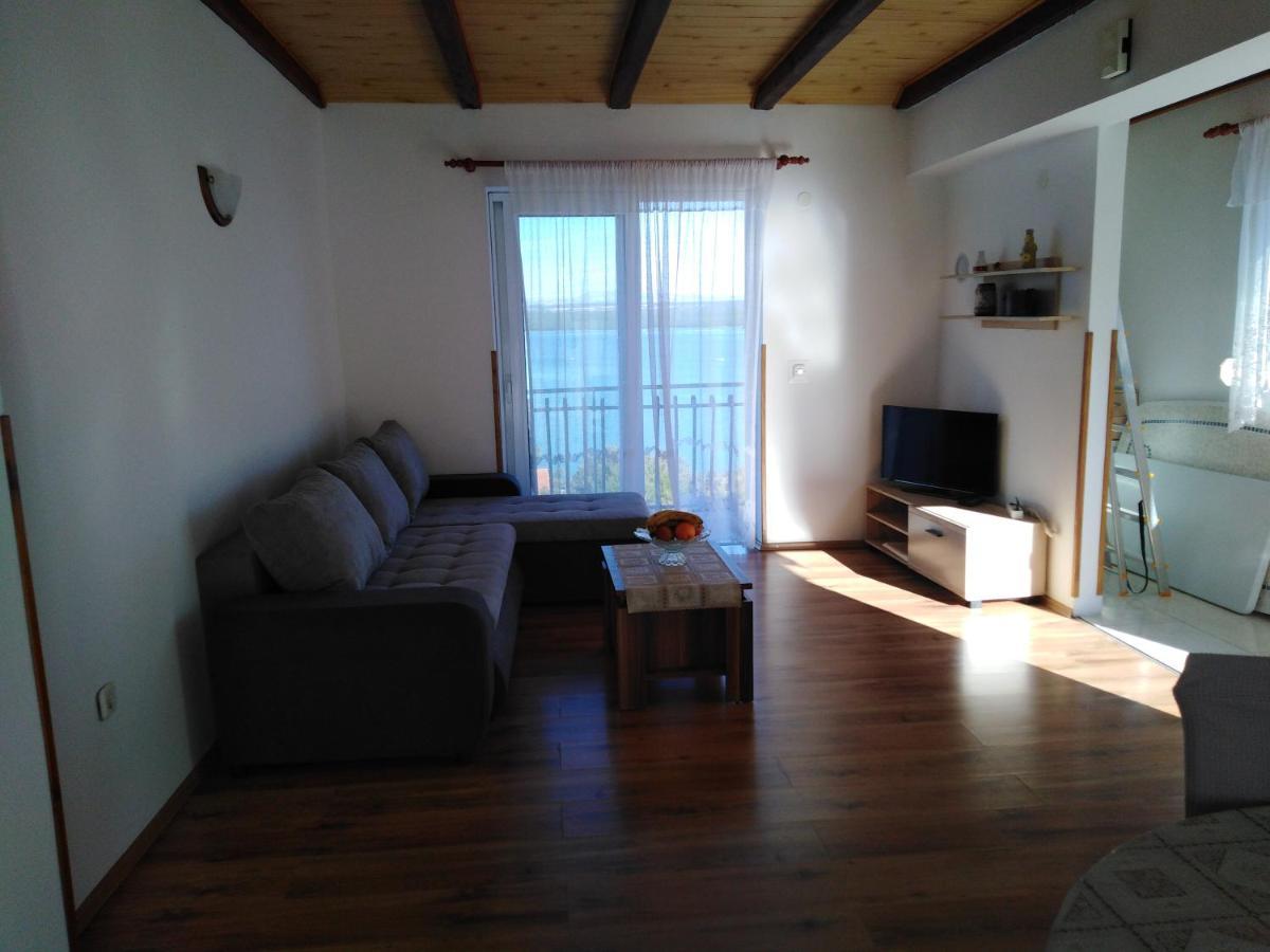 Apartment Ivan Raslina Buitenkant foto